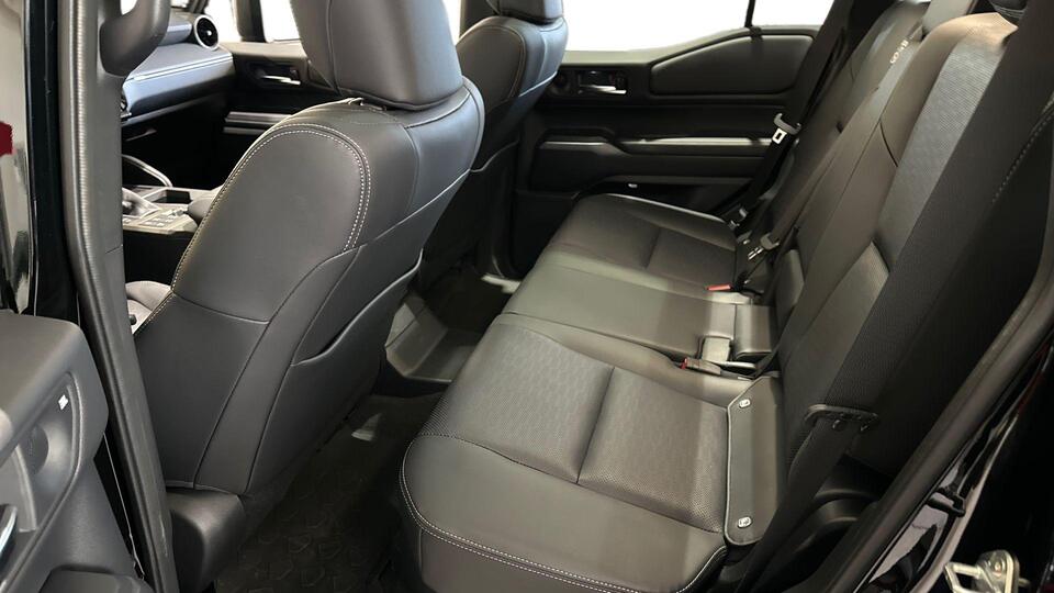 Toyota Land Cruiser vaihtoauto