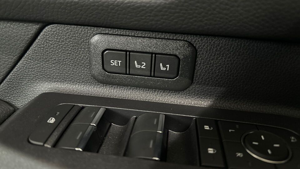 Toyota Land Cruiser vaihtoauto