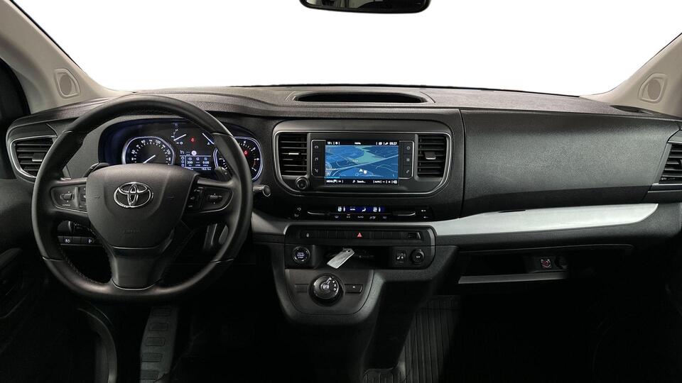 Toyota Proace Verso vaihtoauto