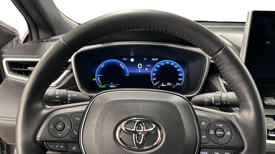 Toyota Corolla Cross vaihtoauto