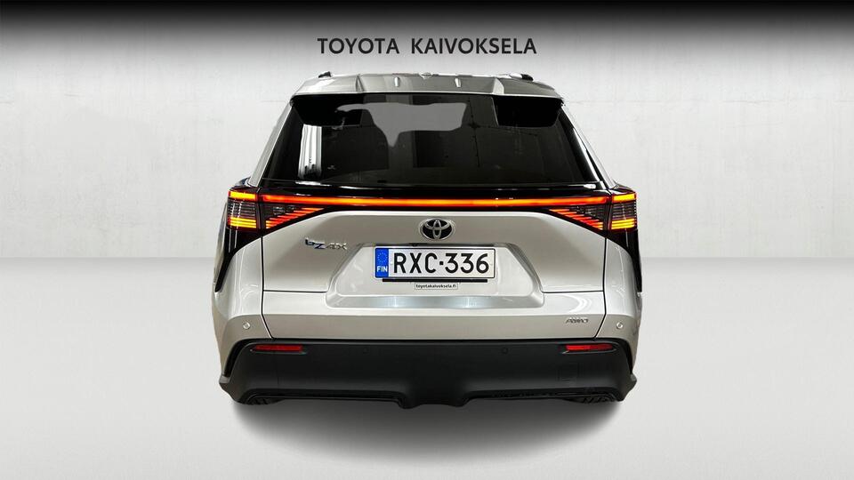 Toyota bZ4X vaihtoauto