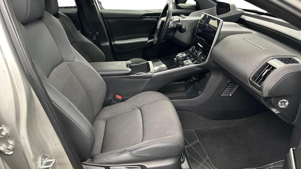 Toyota bZ4X vaihtoauto