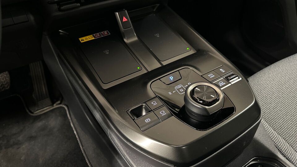 Toyota bZ4X vaihtoauto