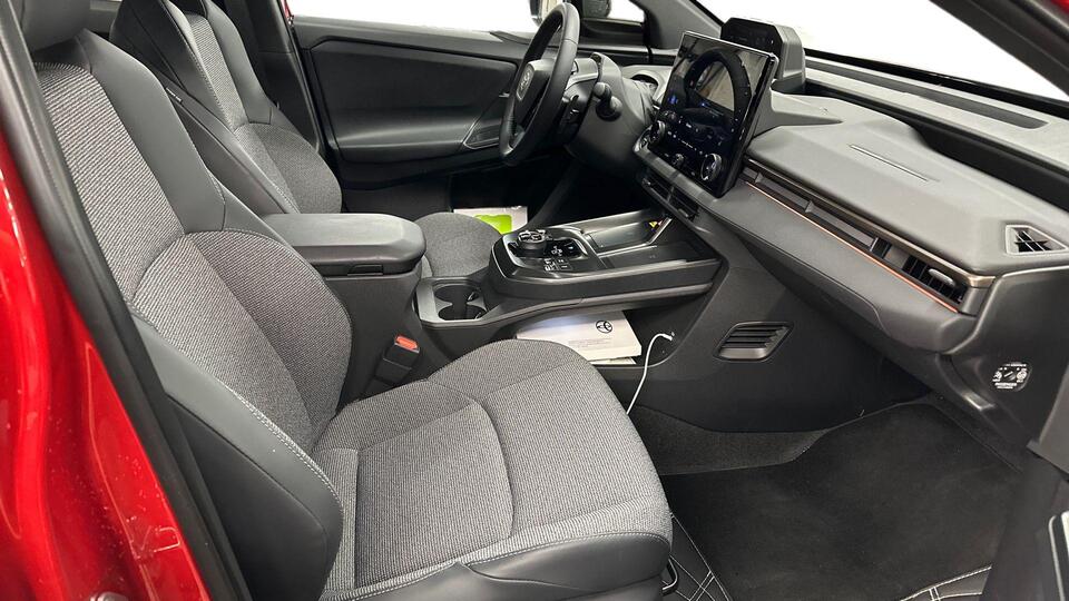 Toyota bZ4X vaihtoauto