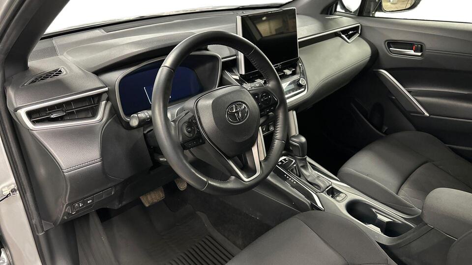 Toyota Corolla Cross vaihtoauto