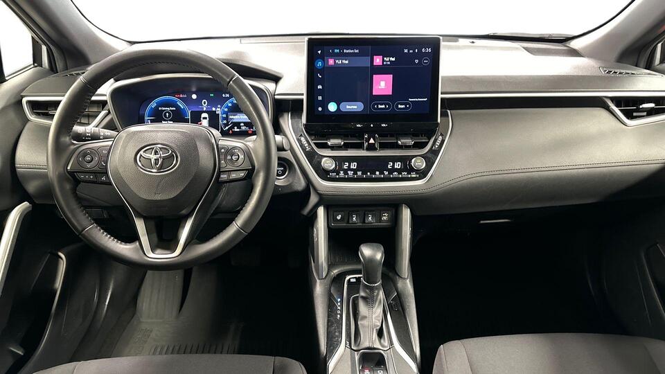 Toyota Corolla Cross vaihtoauto