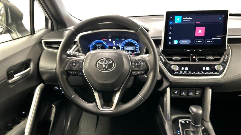 Toyota Corolla Cross vaihtoauto