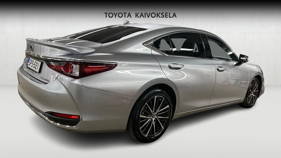 Lexus ES vaihtoauto