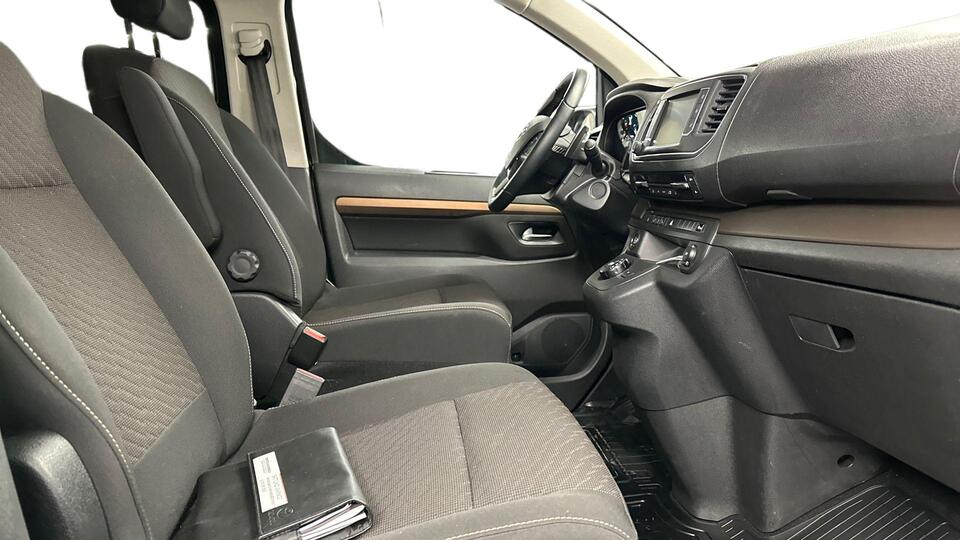 Toyota Proace Verso vaihtoauto