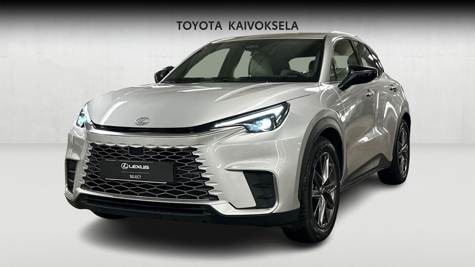 Lexus LBX vaihtoauto