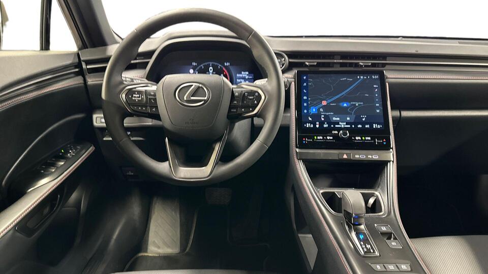 Lexus LBX vaihtoauto