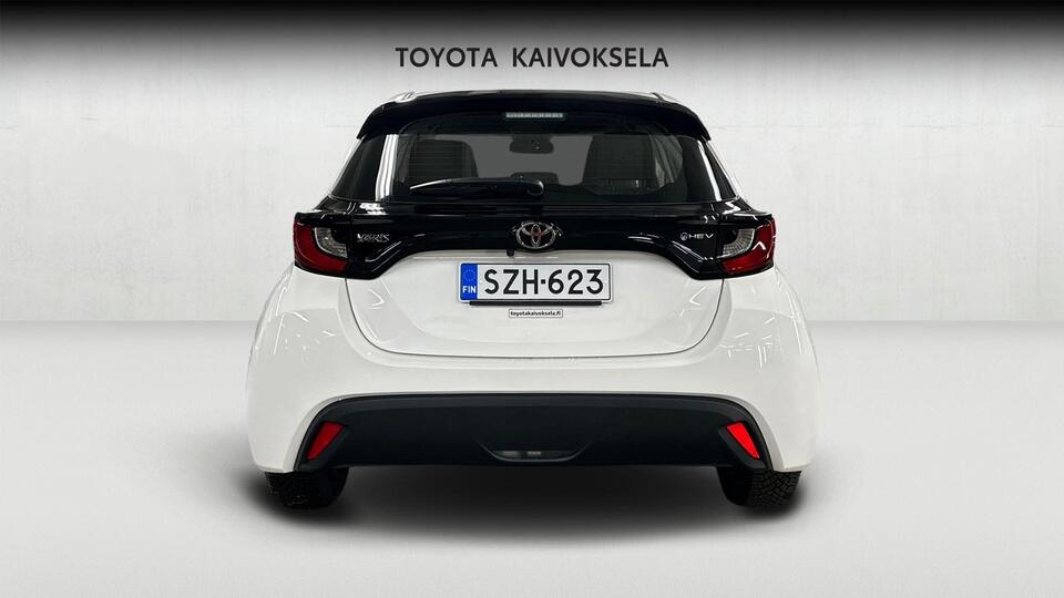 Toyota Yaris vaihtoauto