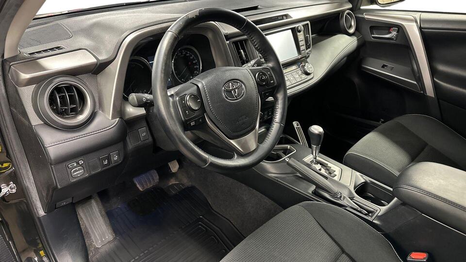 Toyota RAV4 vaihtoauto