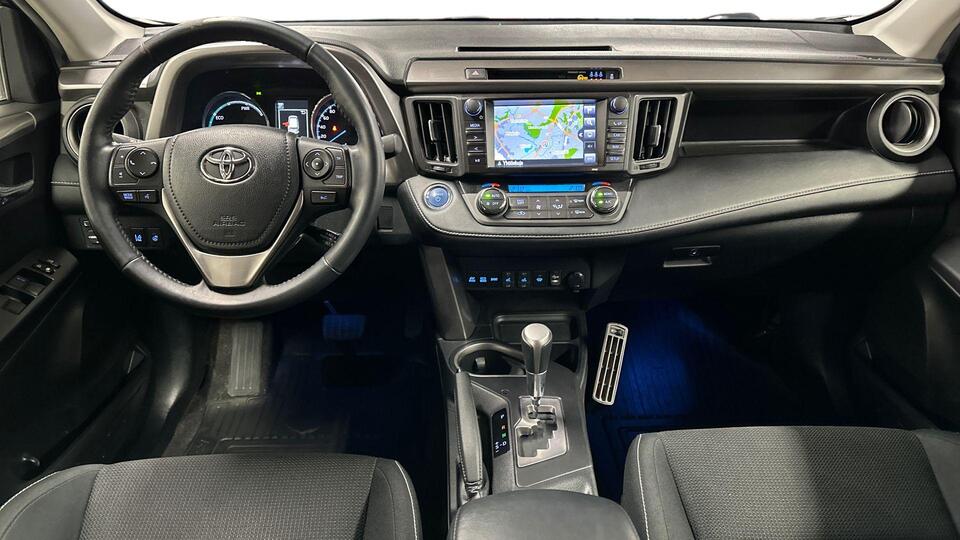 Toyota RAV4 vaihtoauto