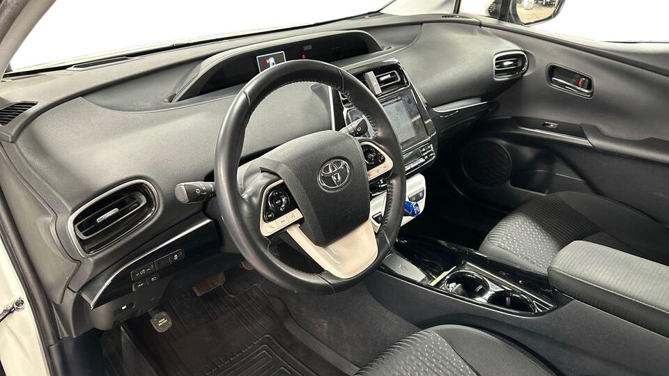 Toyota Prius vaihtoauto