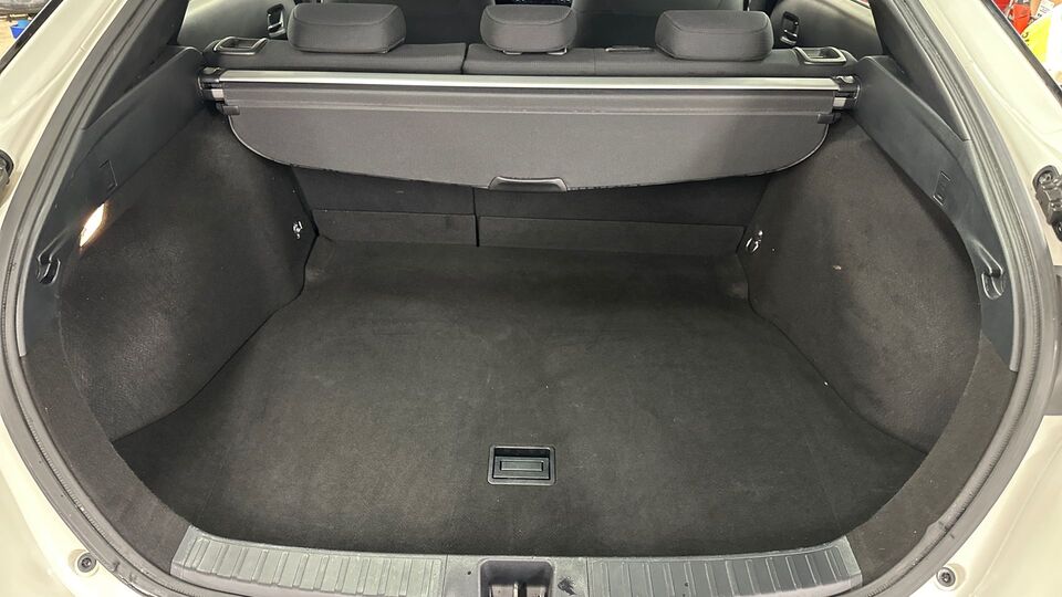 Toyota Prius vaihtoauto