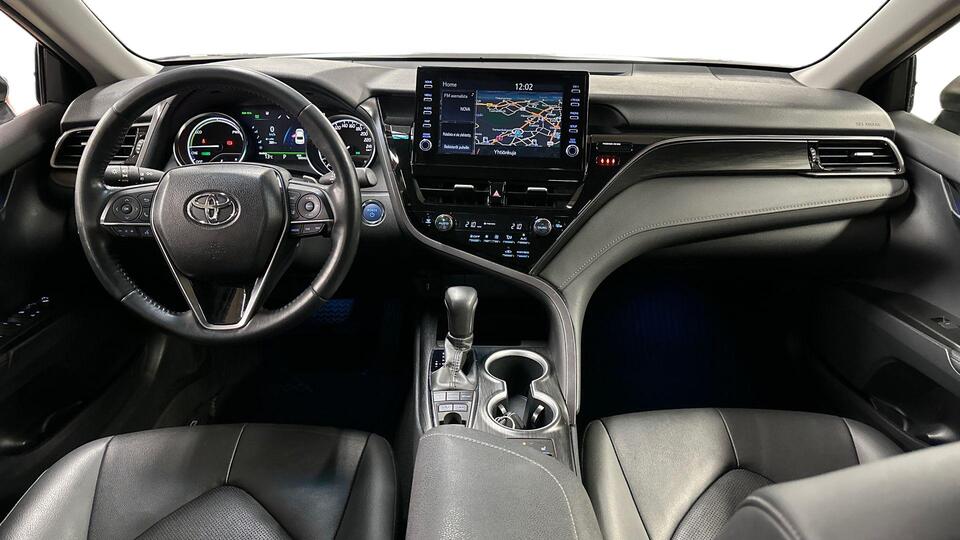 Toyota Camry vaihtoauto