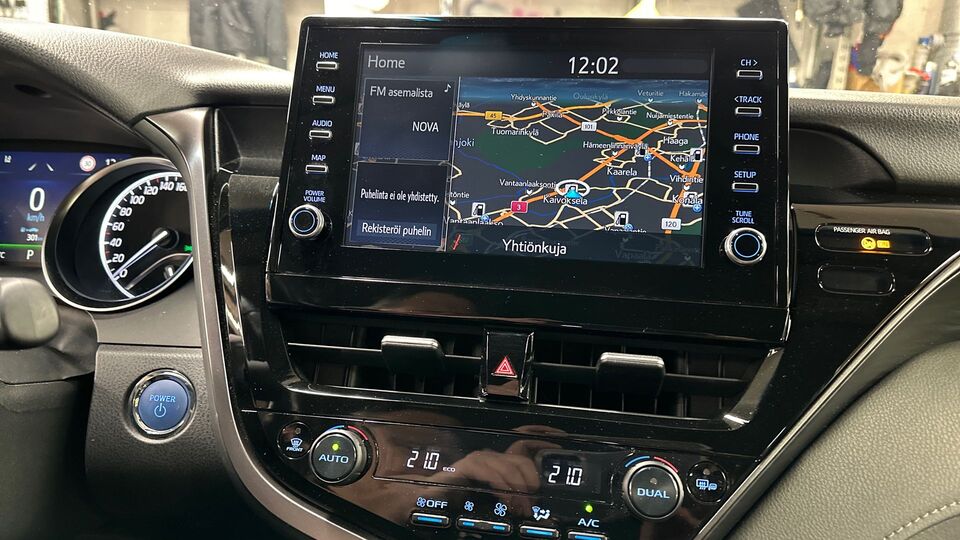 Toyota Camry vaihtoauto