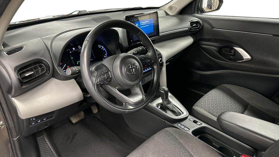 Toyota Yaris Cross vaihtoauto