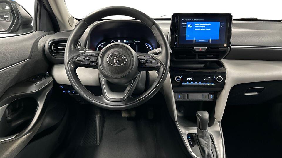 Toyota Yaris Cross vaihtoauto