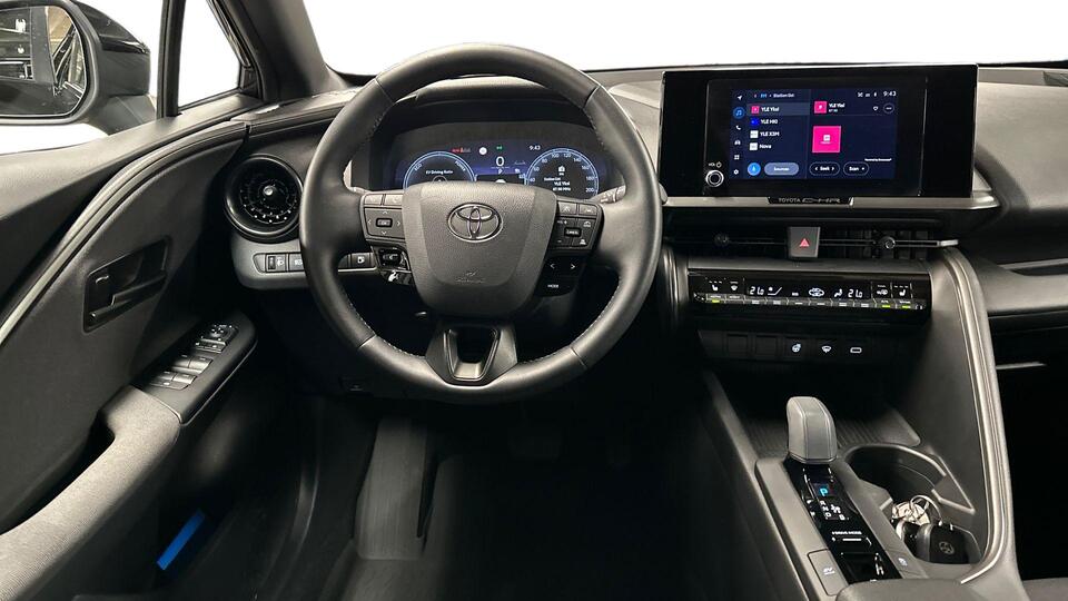 Toyota C-HR vaihtoauto