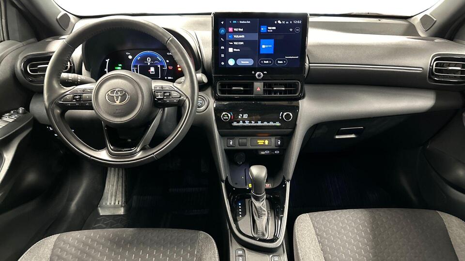 Toyota Yaris Cross vaihtoauto