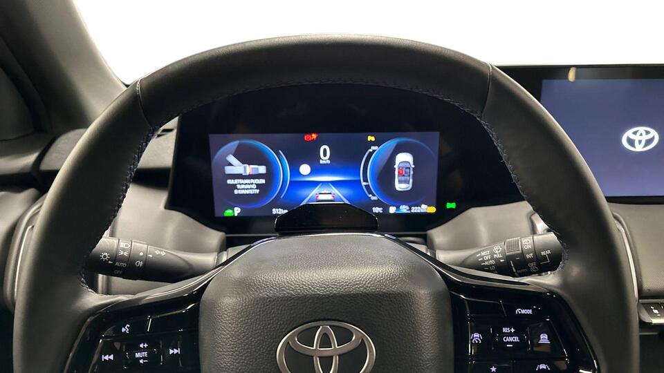 Toyota Urban Cruiser vaihtoauto