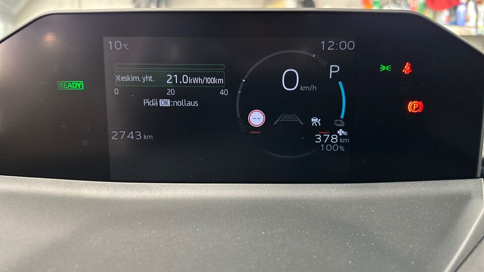 Toyota bZ4X vaihtoauto