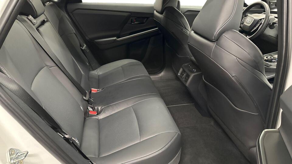 Toyota bZ4X vaihtoauto