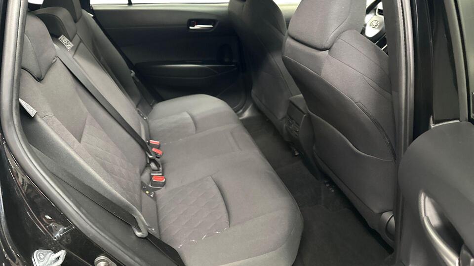 Toyota Corolla Cross vaihtoauto