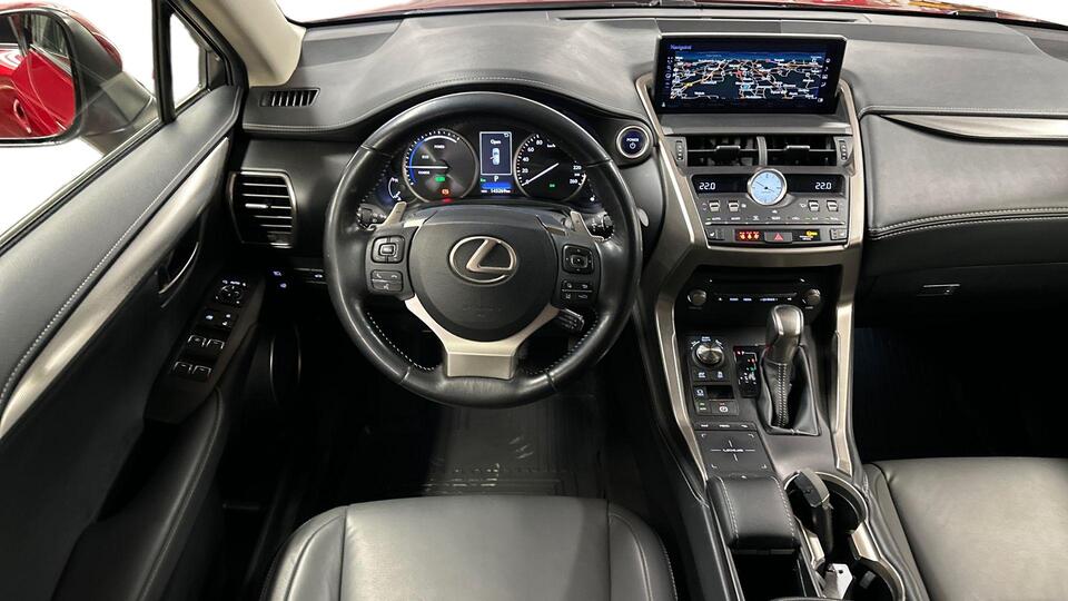Lexus NX vaihtoauto