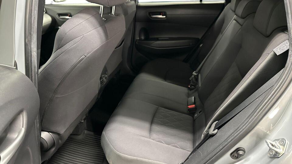 Toyota Corolla Cross vaihtoauto