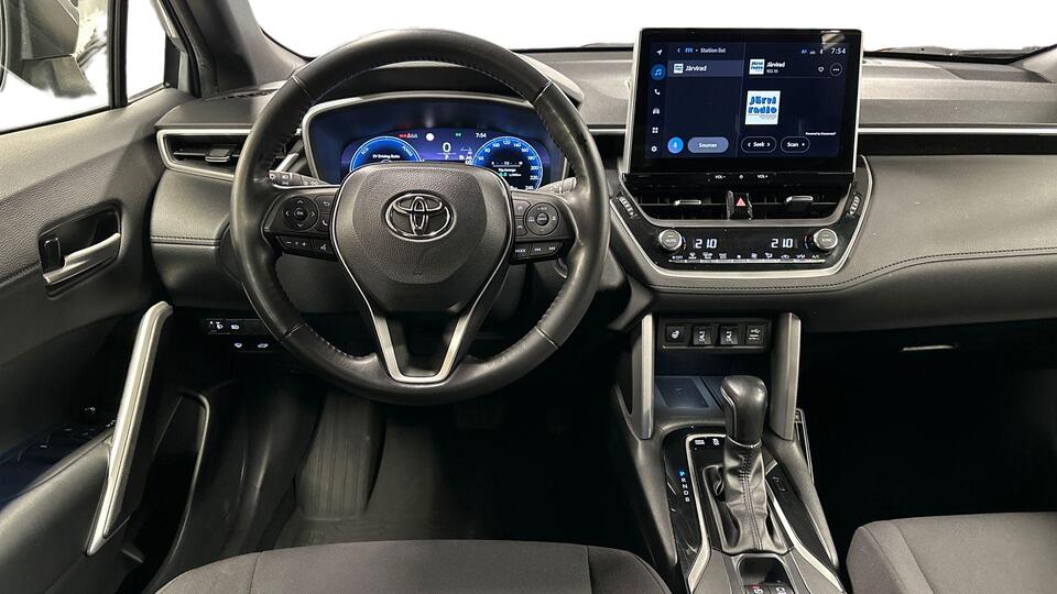 Toyota Corolla Cross vaihtoauto