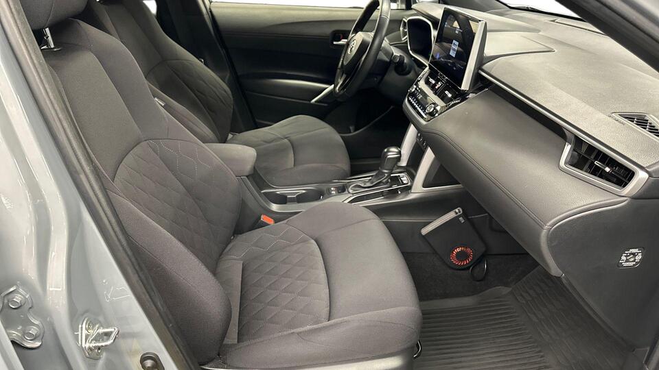 Toyota Corolla Cross vaihtoauto