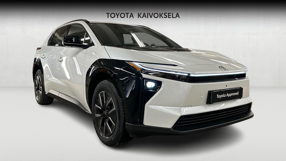 Toyota bZ4X vaihtoauto