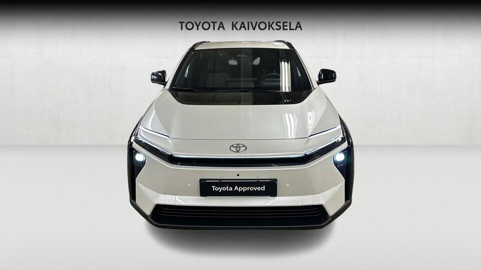 Toyota bZ4X vaihtoauto