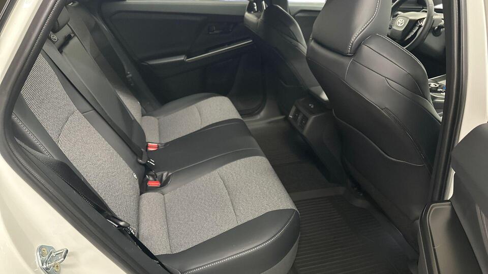 Toyota bZ4X vaihtoauto