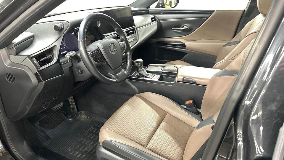 Lexus ES vaihtoauto
