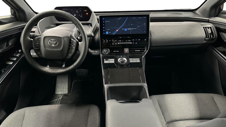 Toyota bZ4X vaihtoauto