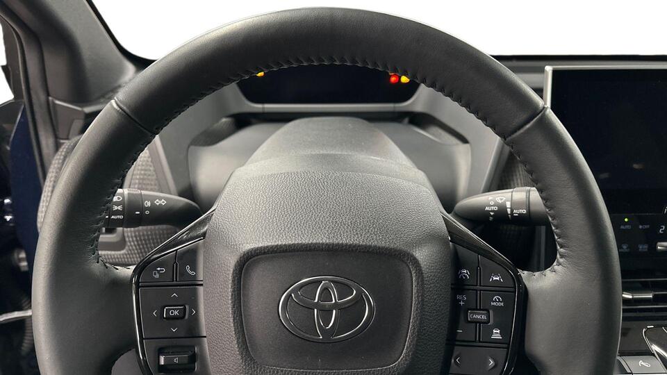 Toyota bZ4X vaihtoauto