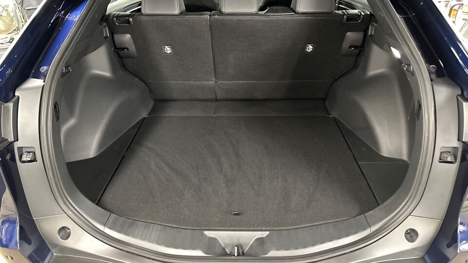 Toyota bZ4X vaihtoauto