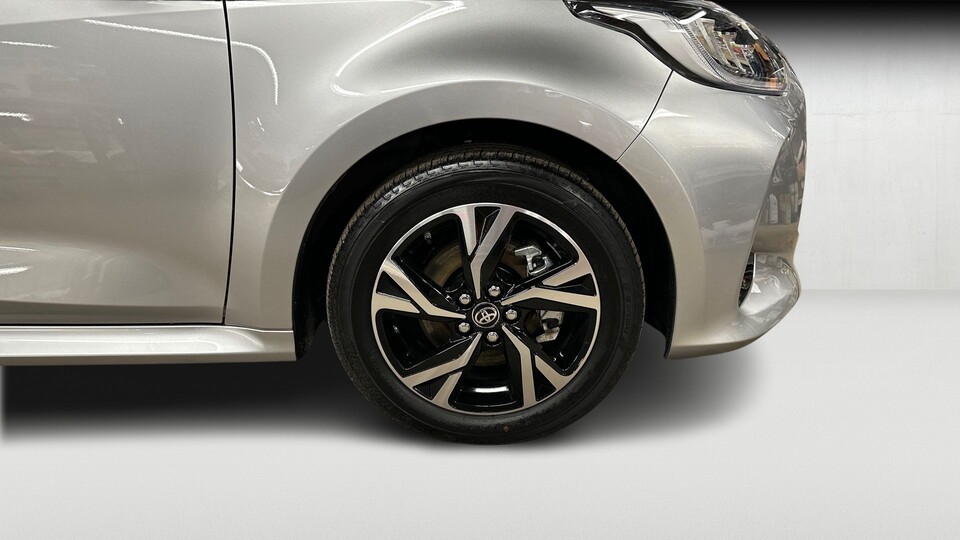 Toyota Yaris vaihtoauto