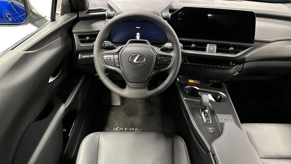 Lexus UX vaihtoauto