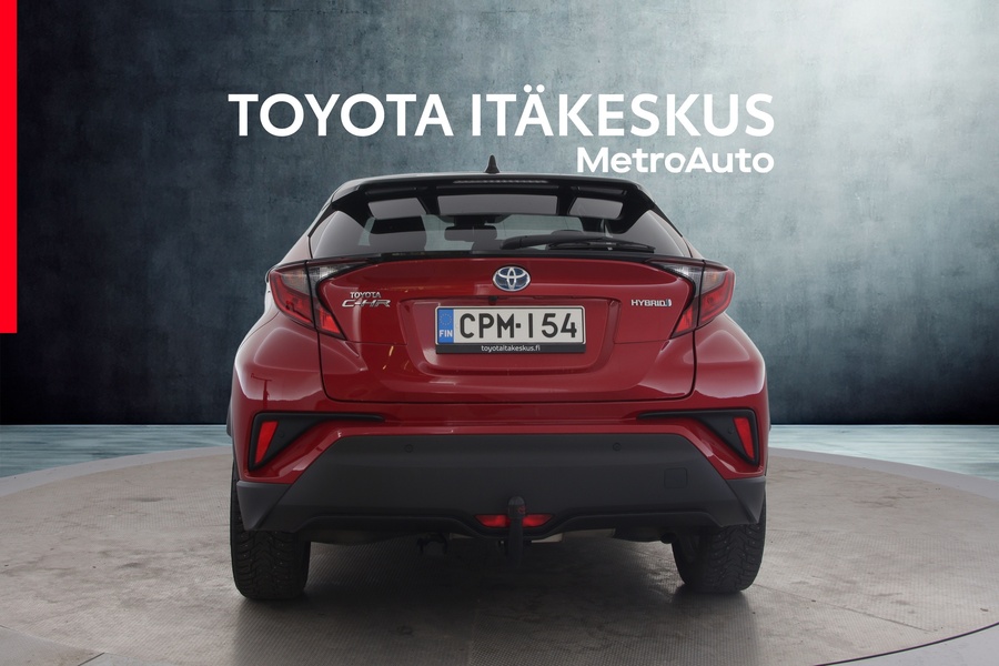 Toyota C-HR vaihtoauto