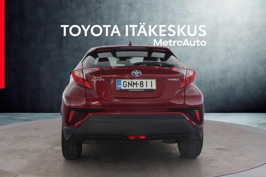 Toyota C-HR vaihtoauto