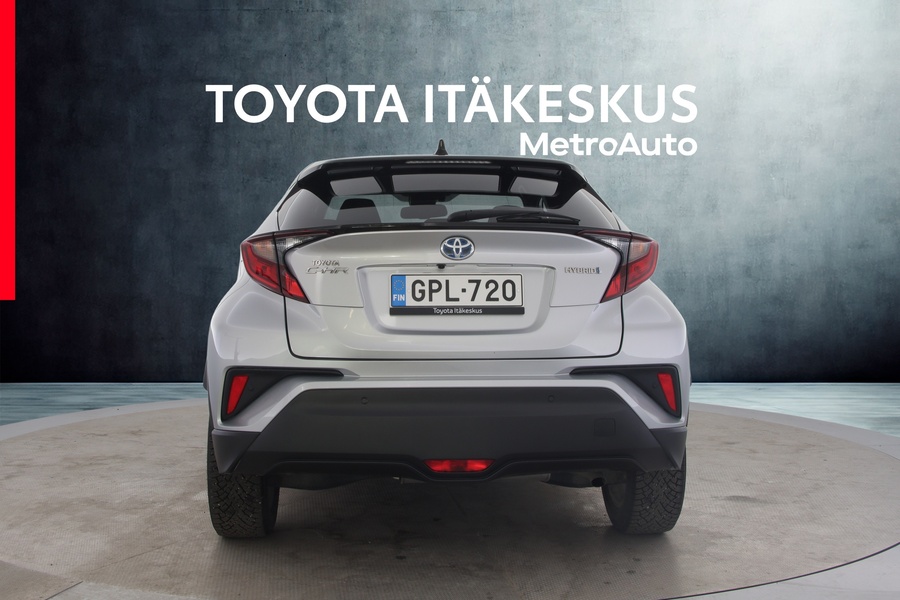 Toyota C-HR vaihtoauto