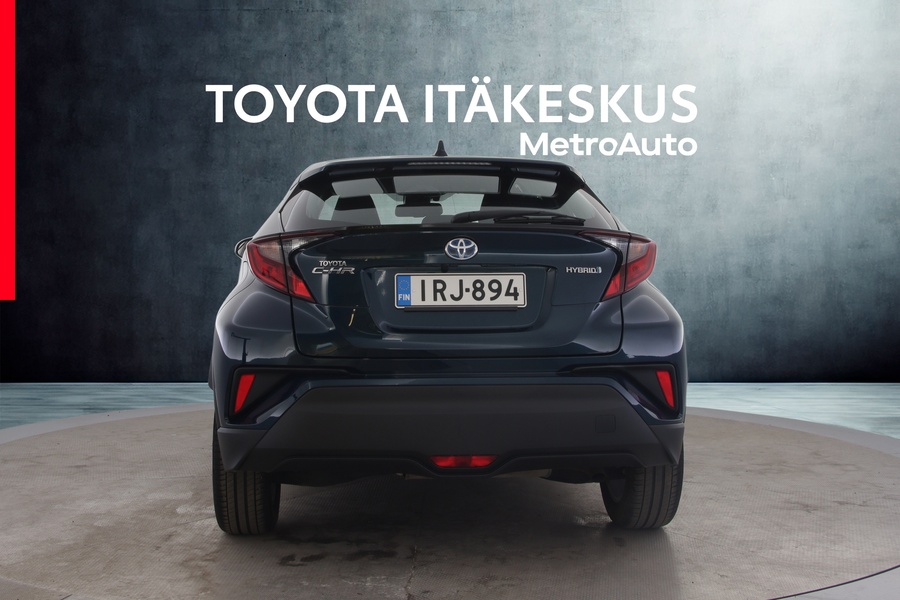 Toyota C-HR vaihtoauto