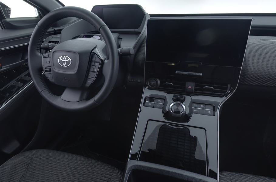 Toyota bZ4X vaihtoauto