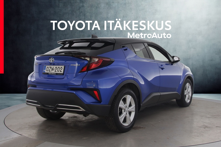 Toyota C-HR vaihtoauto