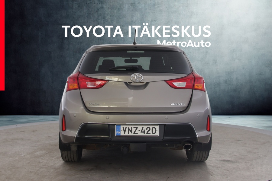 Toyota Auris vaihtoauto